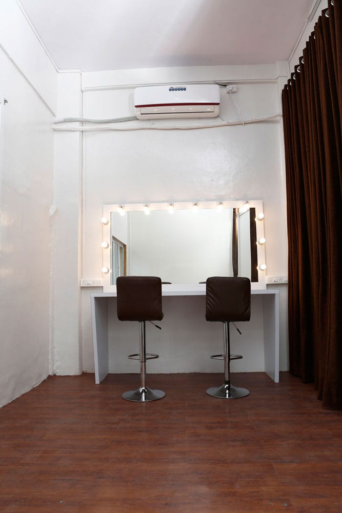 Studio Image 2
