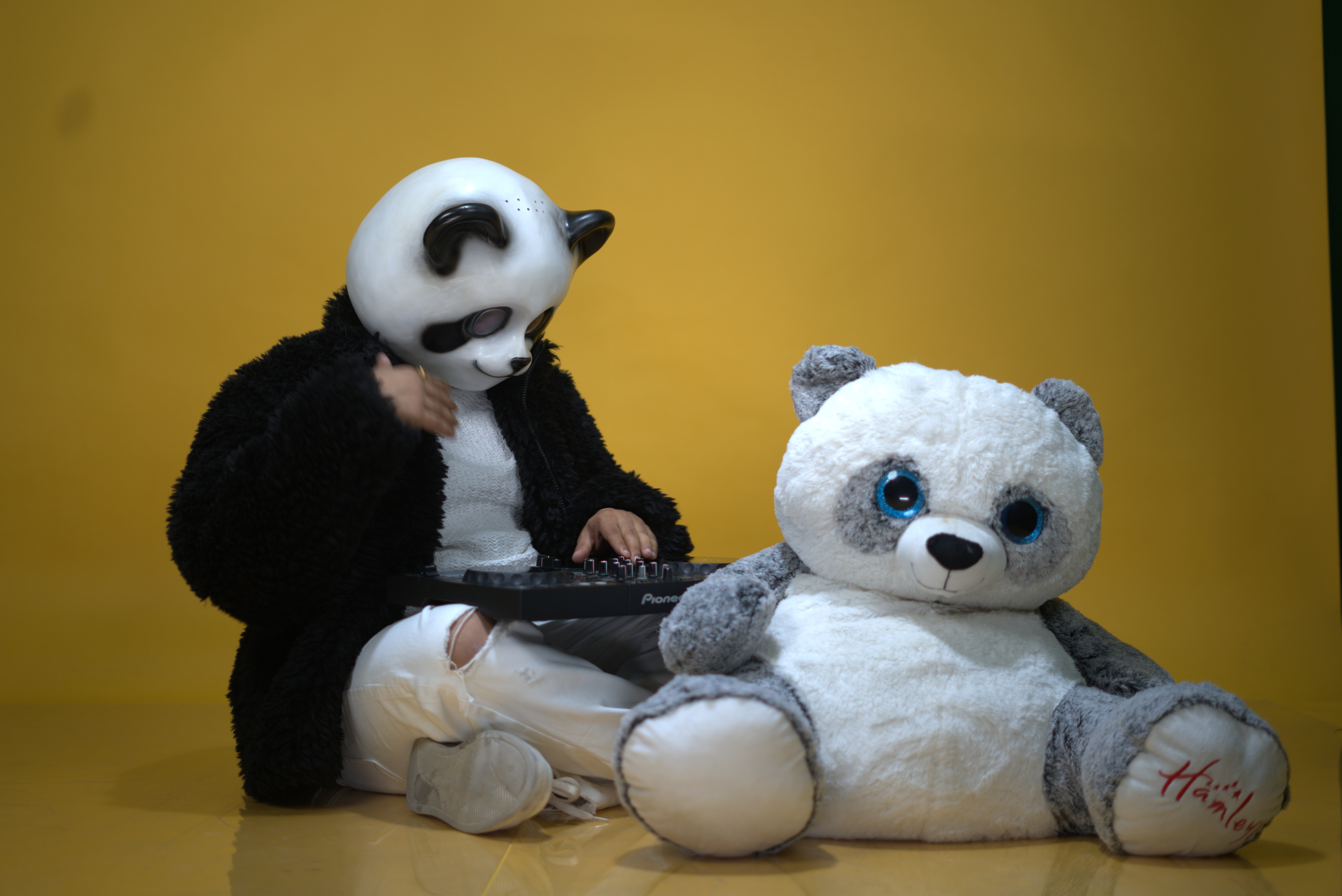 Studio Image 5